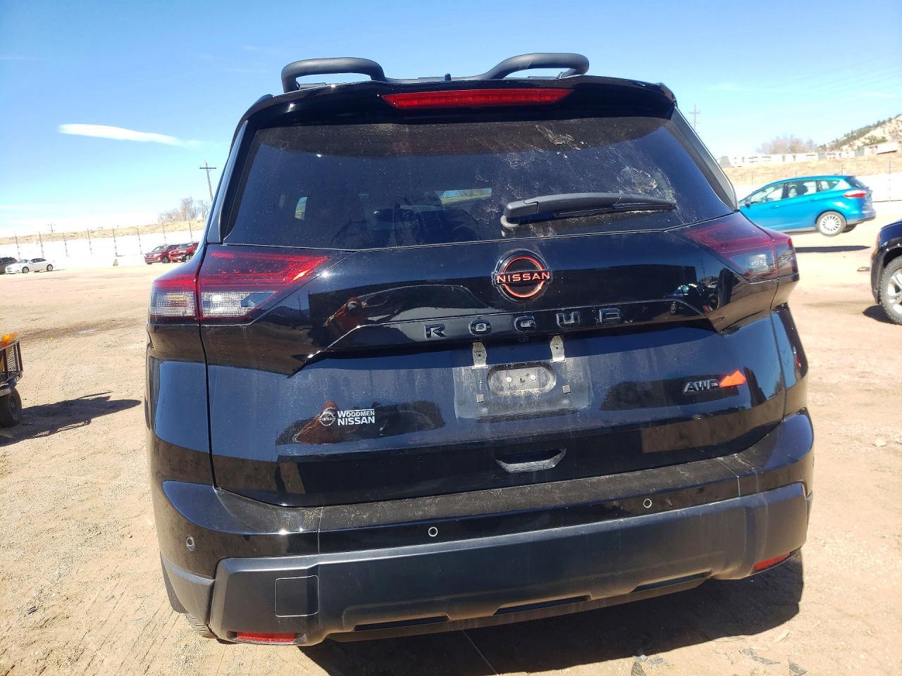 2025 Nissan Rogue Rock Creek - zdjęcie 6