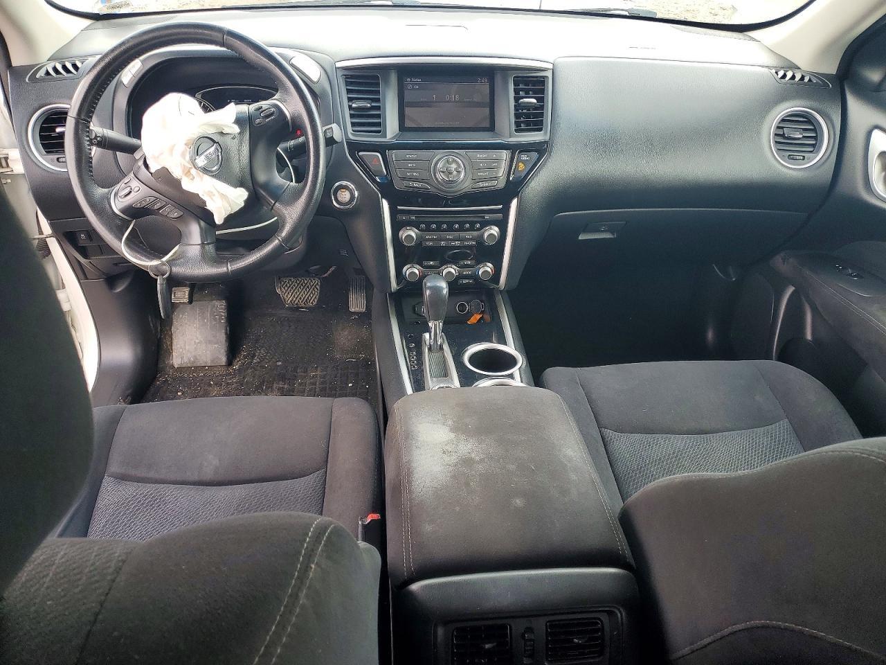 2014 Nissan Pathfinder Sv - zdjęcie 8