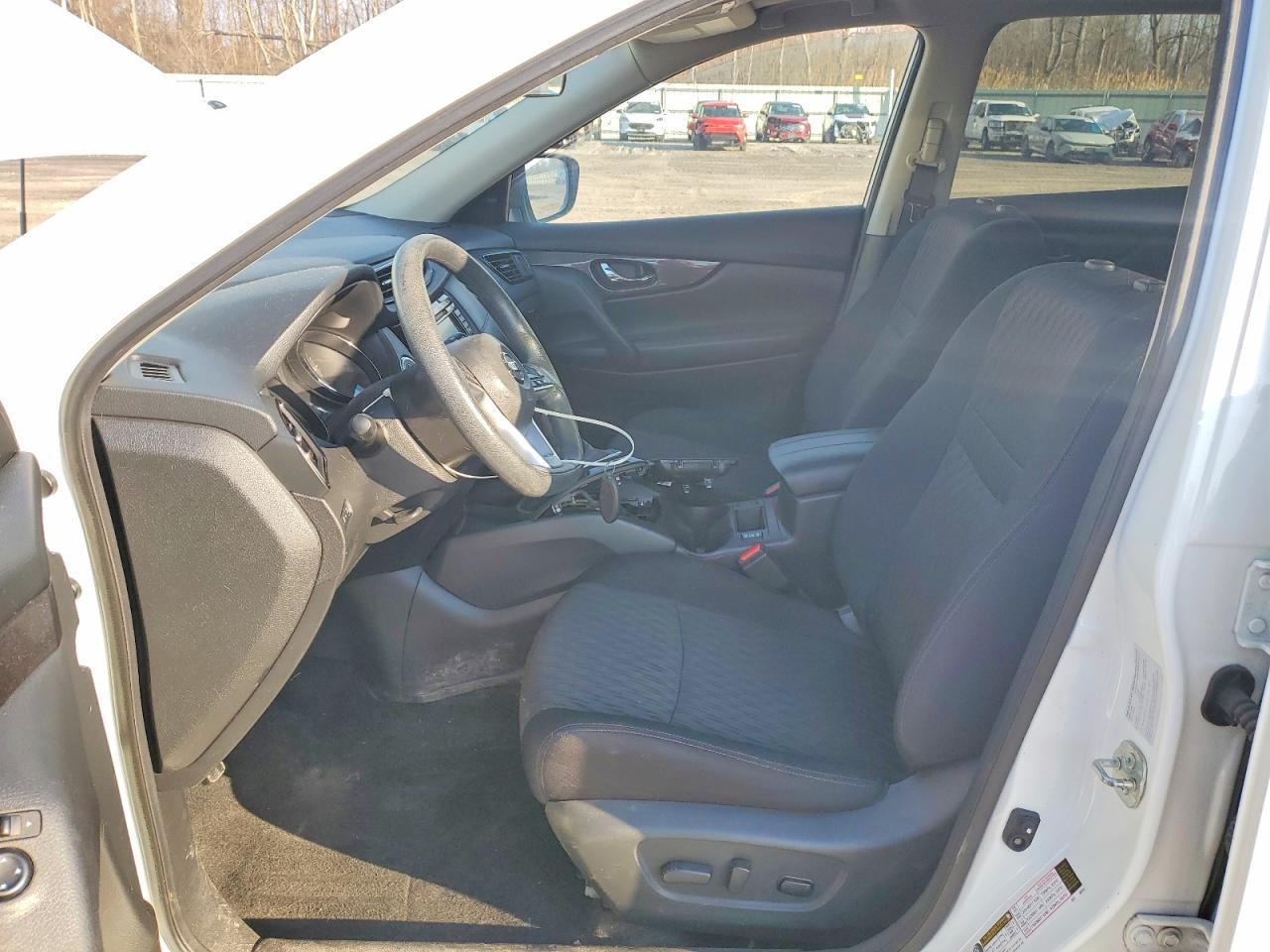 2020 Nissan Rogue S - zdjęcie 7