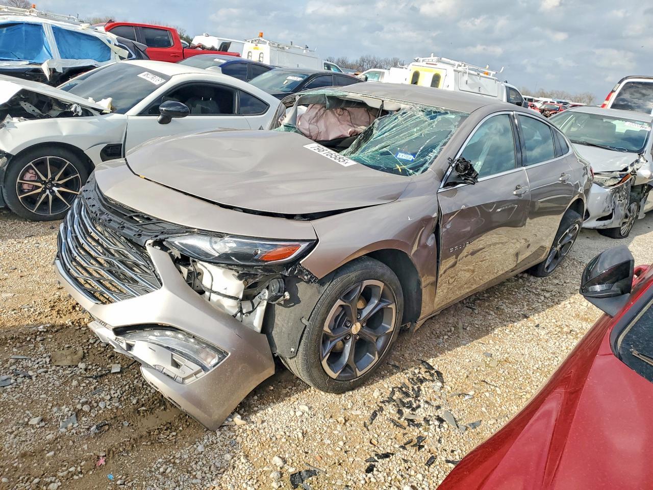 2024 Chevrolet Malibu Lt - zdjęcie główne