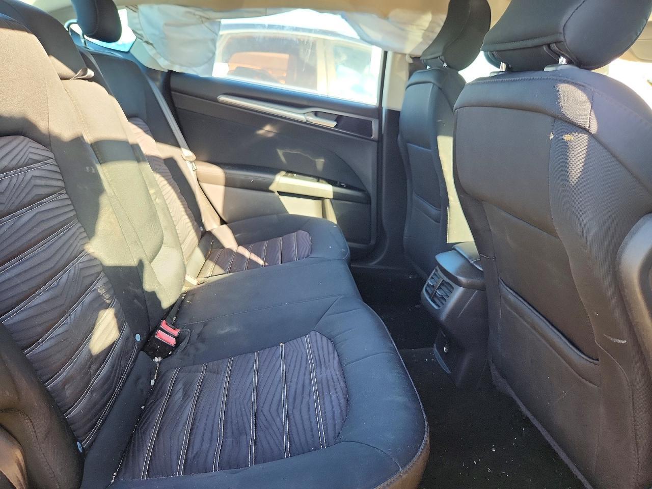 2016 Ford Fusion Se - zdjęcie 10