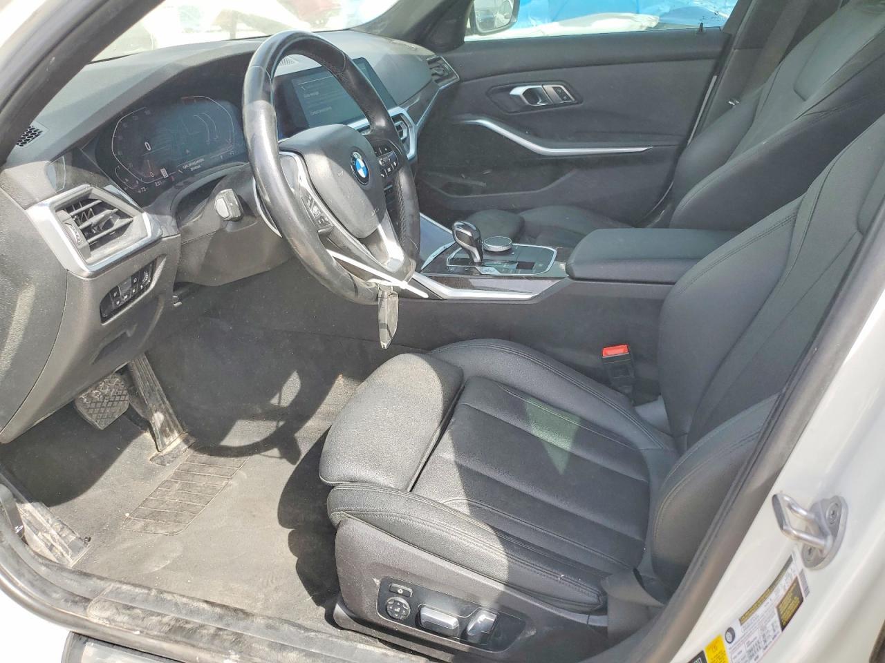 2020 BMW 330 - zdjęcie 7