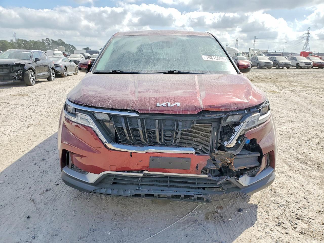 2023 Kia Carnival Lx - zdjęcie 5