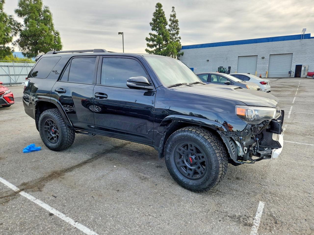 2021 Toyota 4Runner Trd Off-Road Premium - zdjęcie 4