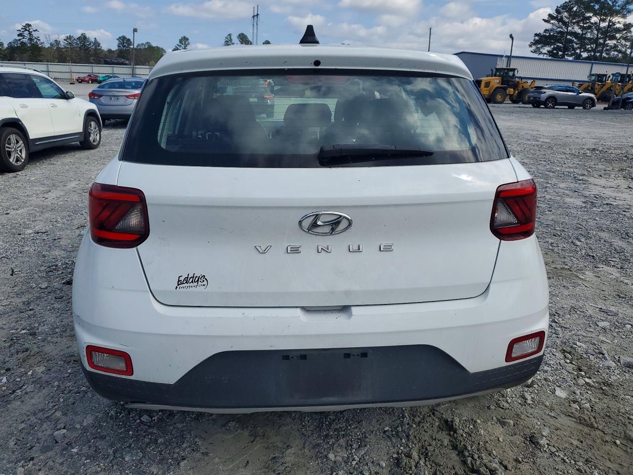 2021 Hyundai Venue Se - zdjęcie 6