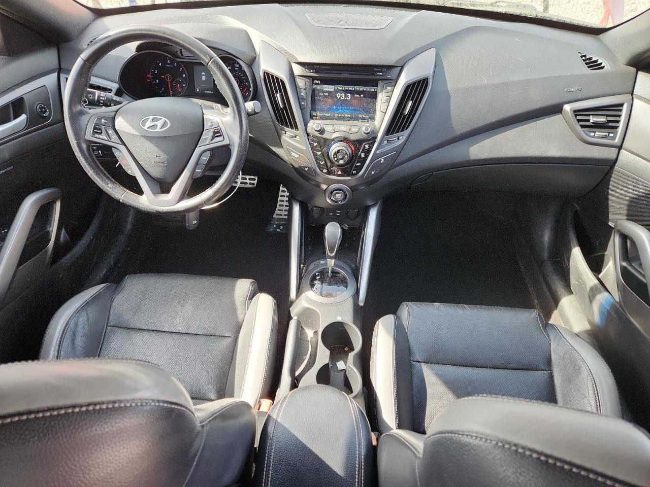 2016 Hyundai Veloster Turbo - zdjęcie 8