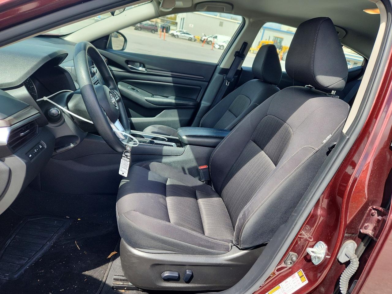 2024 Nissan Altima 2.5 Sv - zdjęcie 7