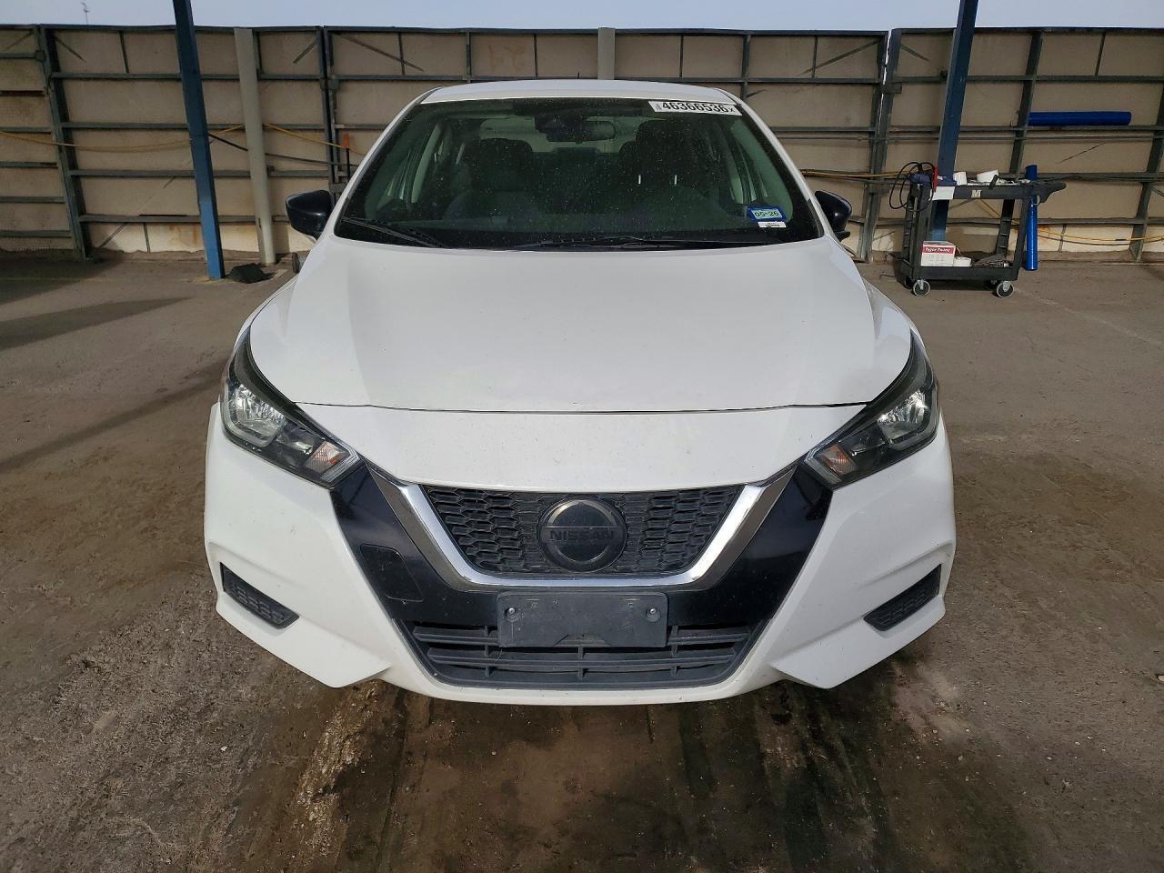2020 Nissan Versa S - zdjęcie 5
