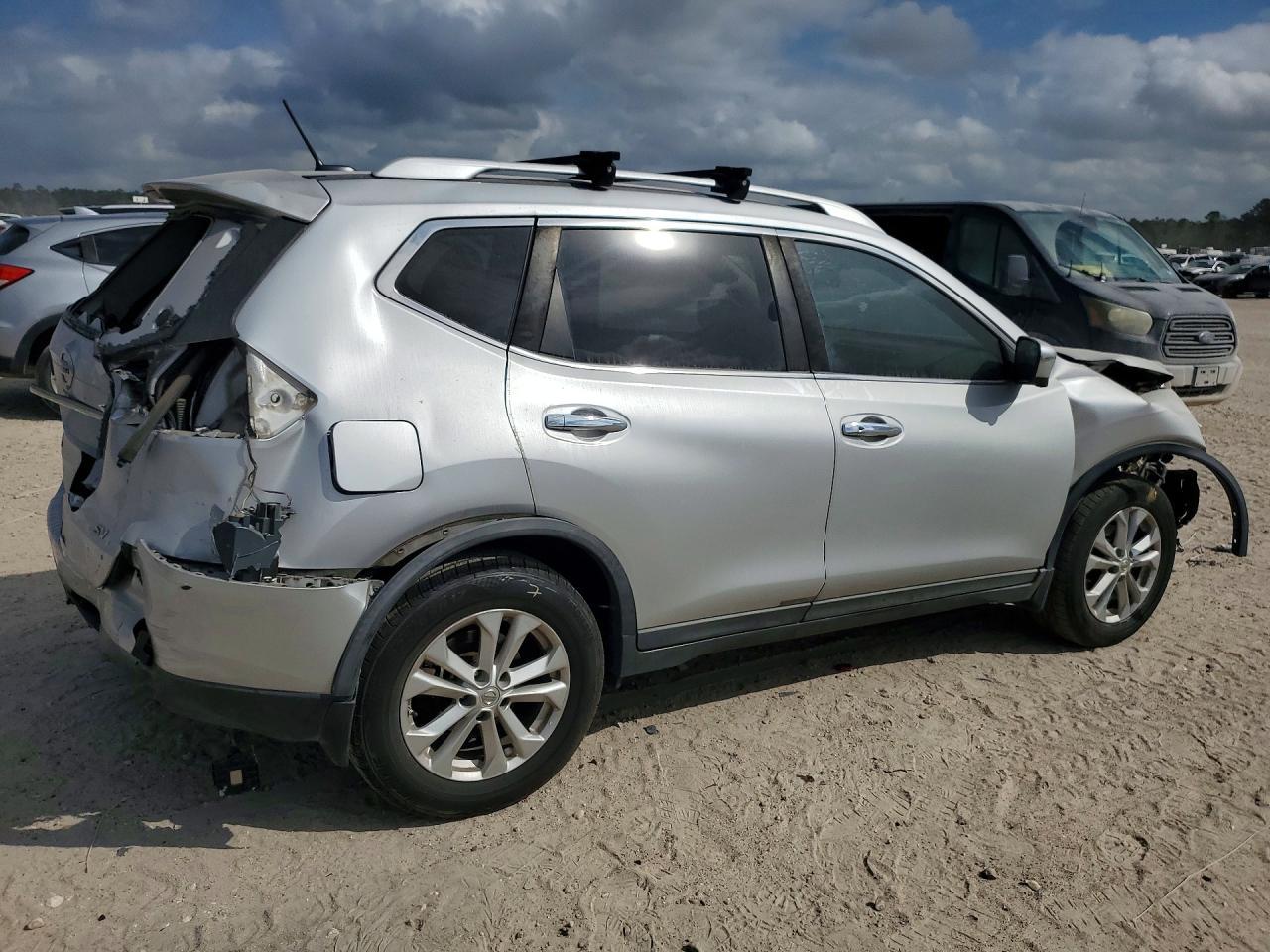 2016 Nissan Rogue Sv - zdjęcie 3