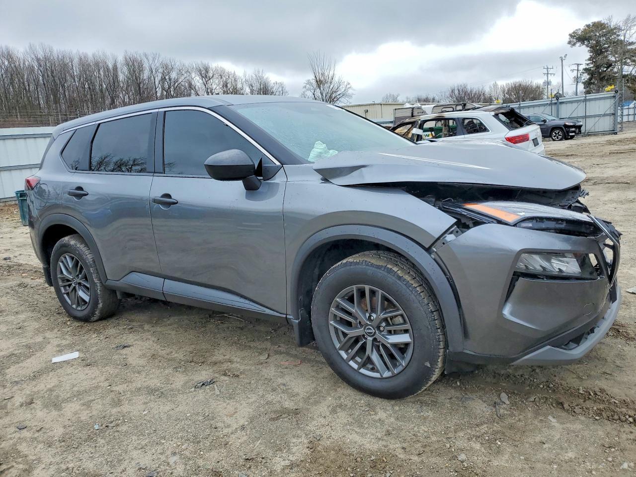 2023 Nissan Rogue S - zdjęcie 4