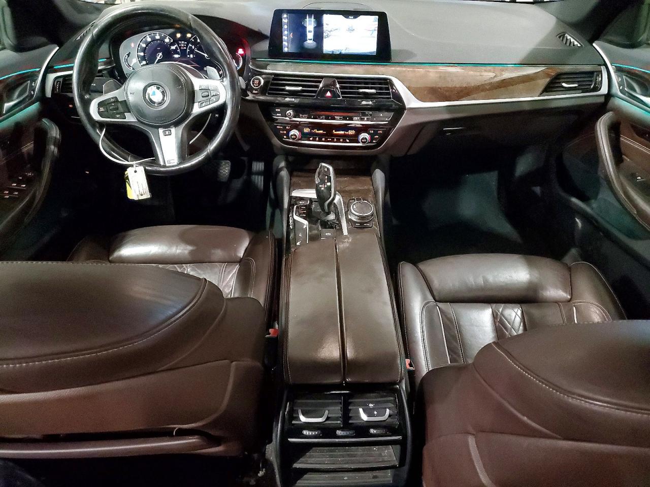 2018 BMW 530 Xi - zdjęcie 8