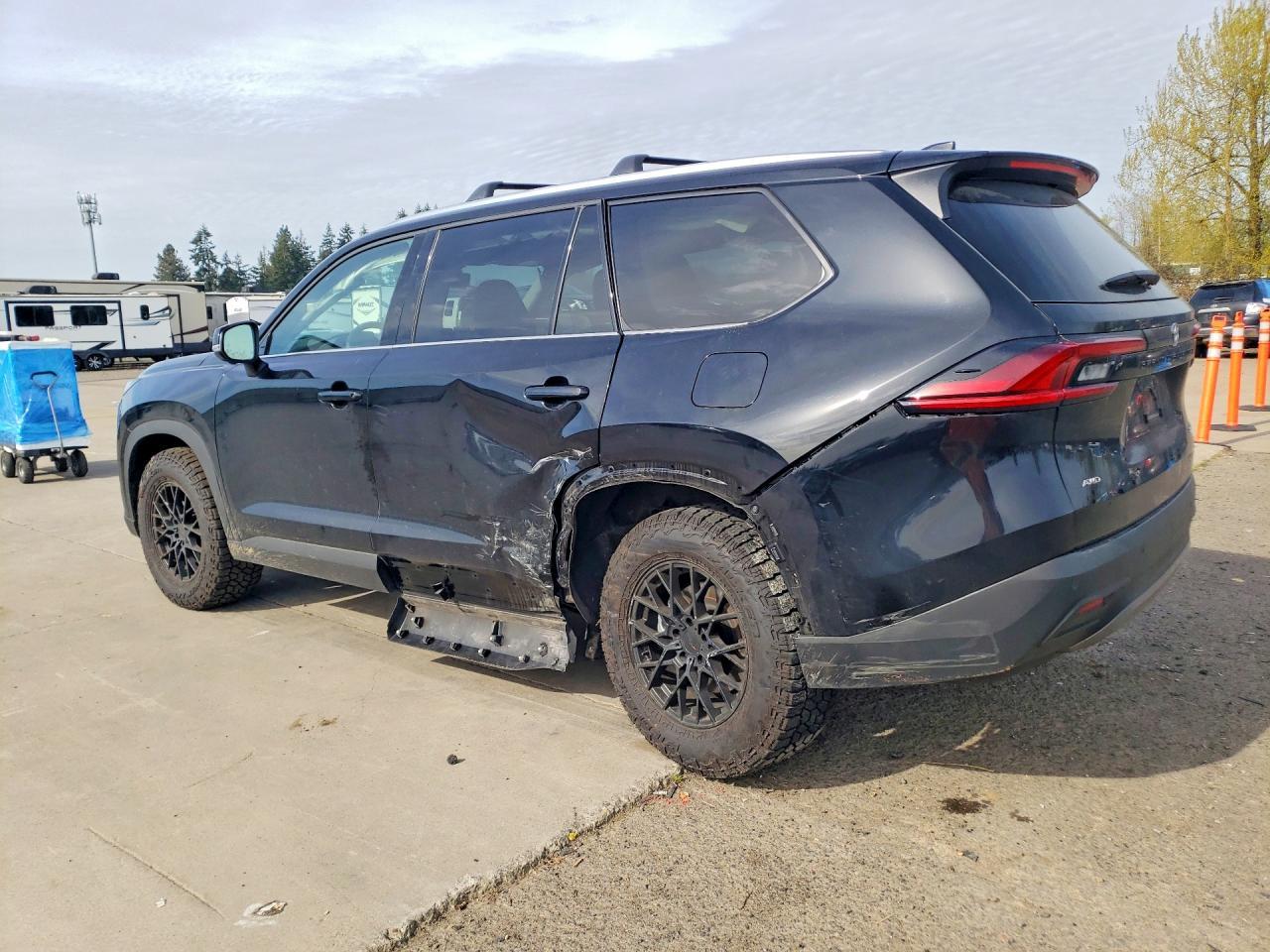 2026 Toyota Grand Highlander Platinum - zdjęcie 2