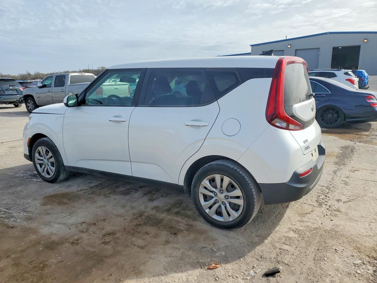 2020 Kia Soul Lx - zdjęcie 2