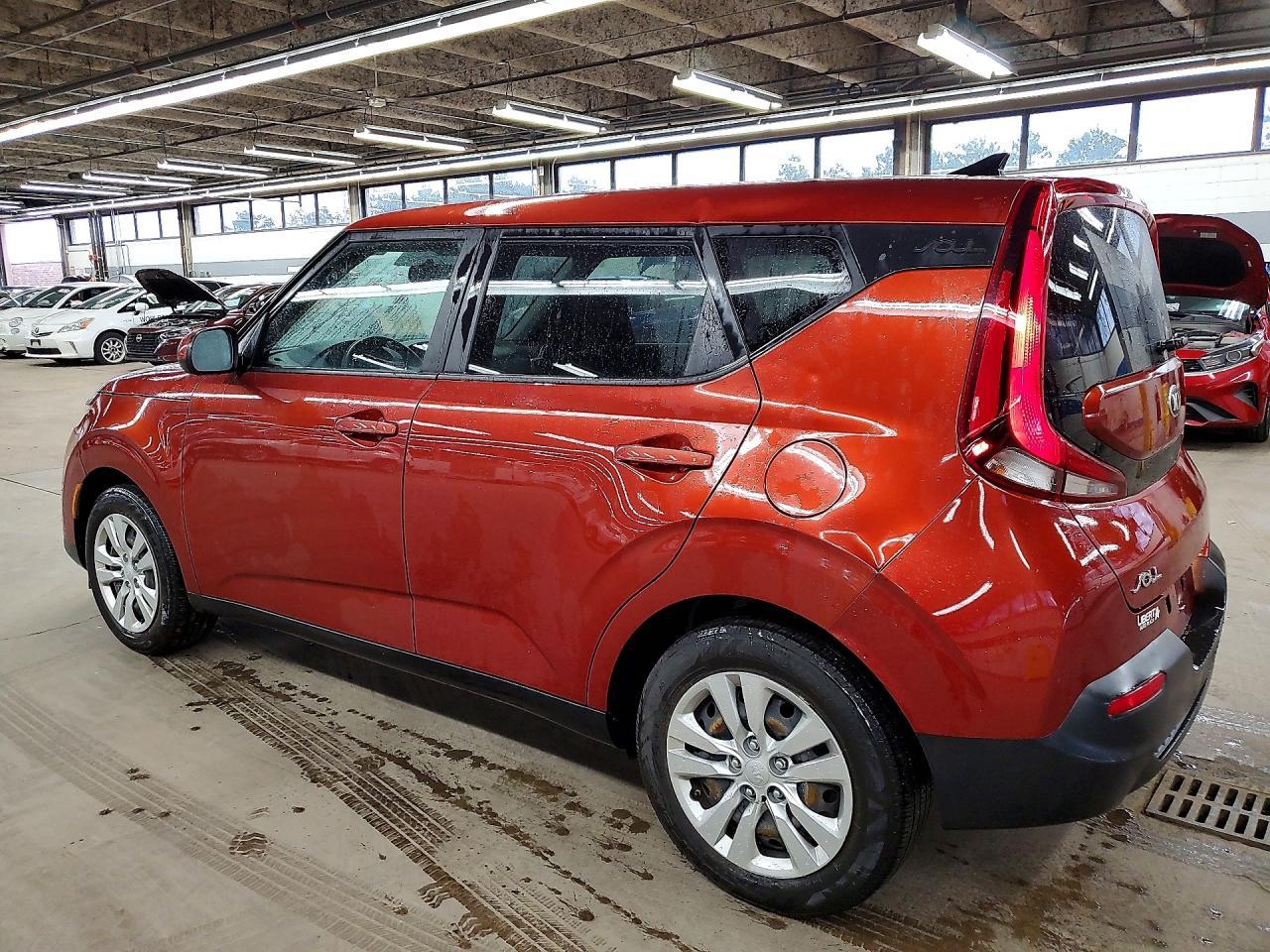 2021 Kia Soul Lx - zdjęcie 2