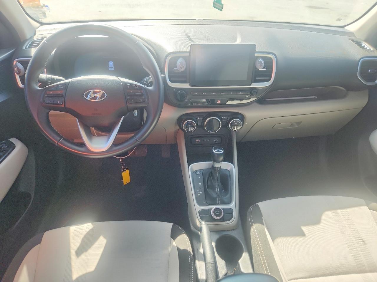 2023 Hyundai Venue Sel - zdjęcie 8