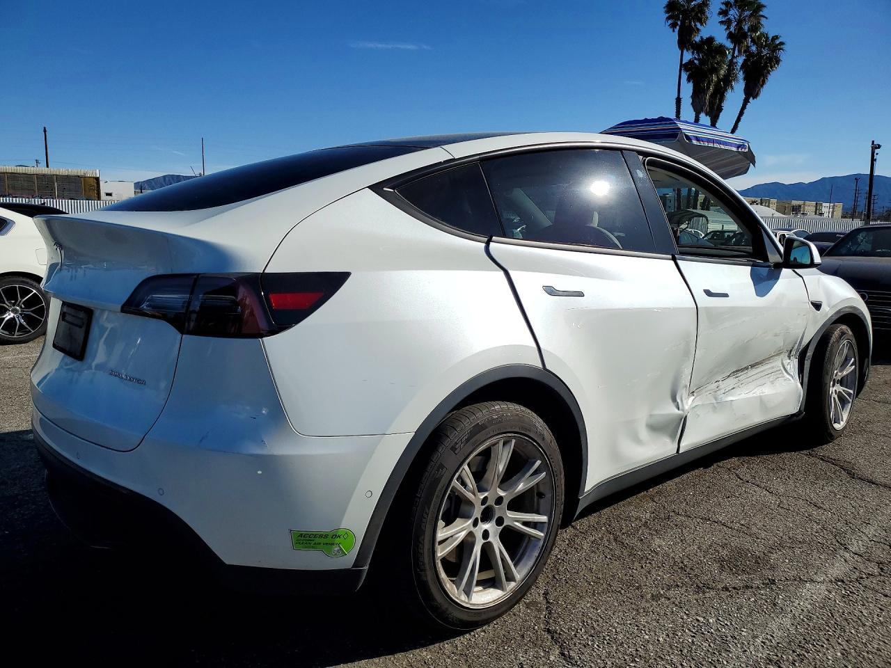 2022 Tesla Model Y - zdjęcie 3