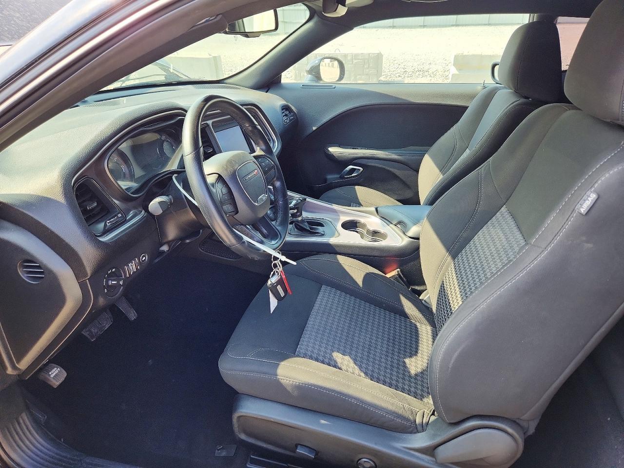 2020 Dodge Challenger Sxt - zdjęcie 7