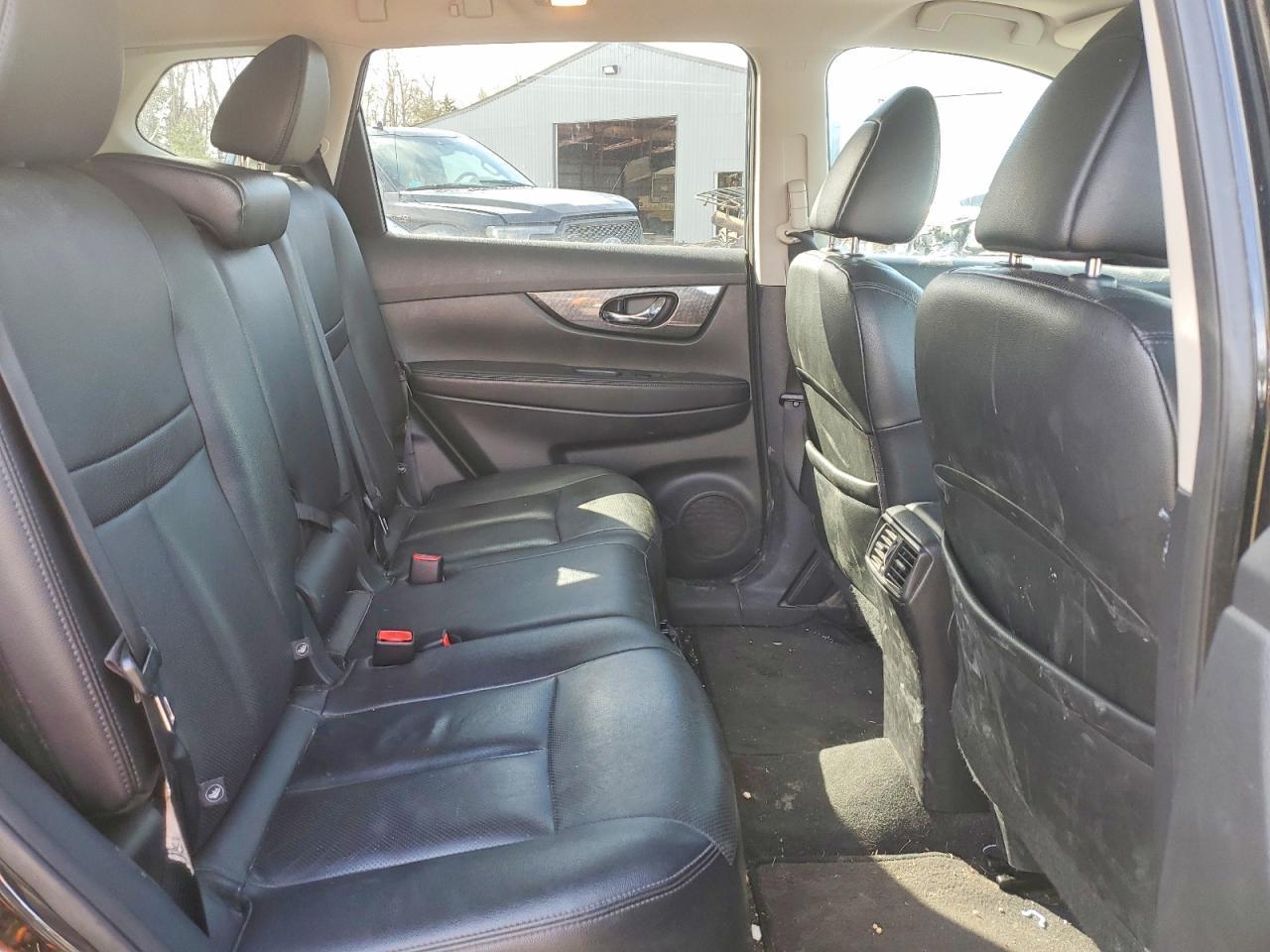 2016 Nissan Rogue S - zdjęcie 11