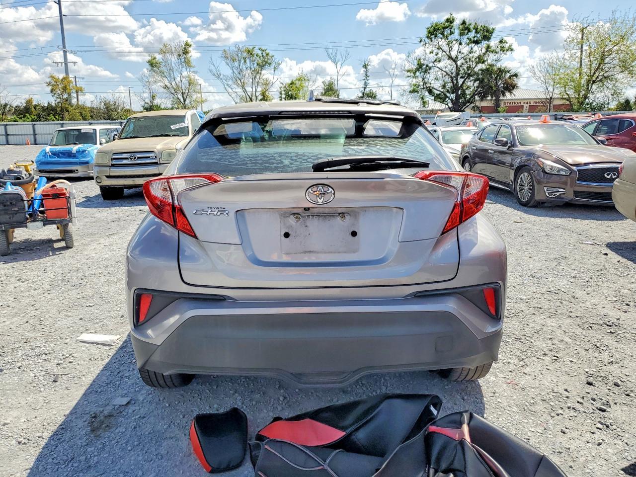 2018 Toyota C-Hr Xle - zdjęcie 6