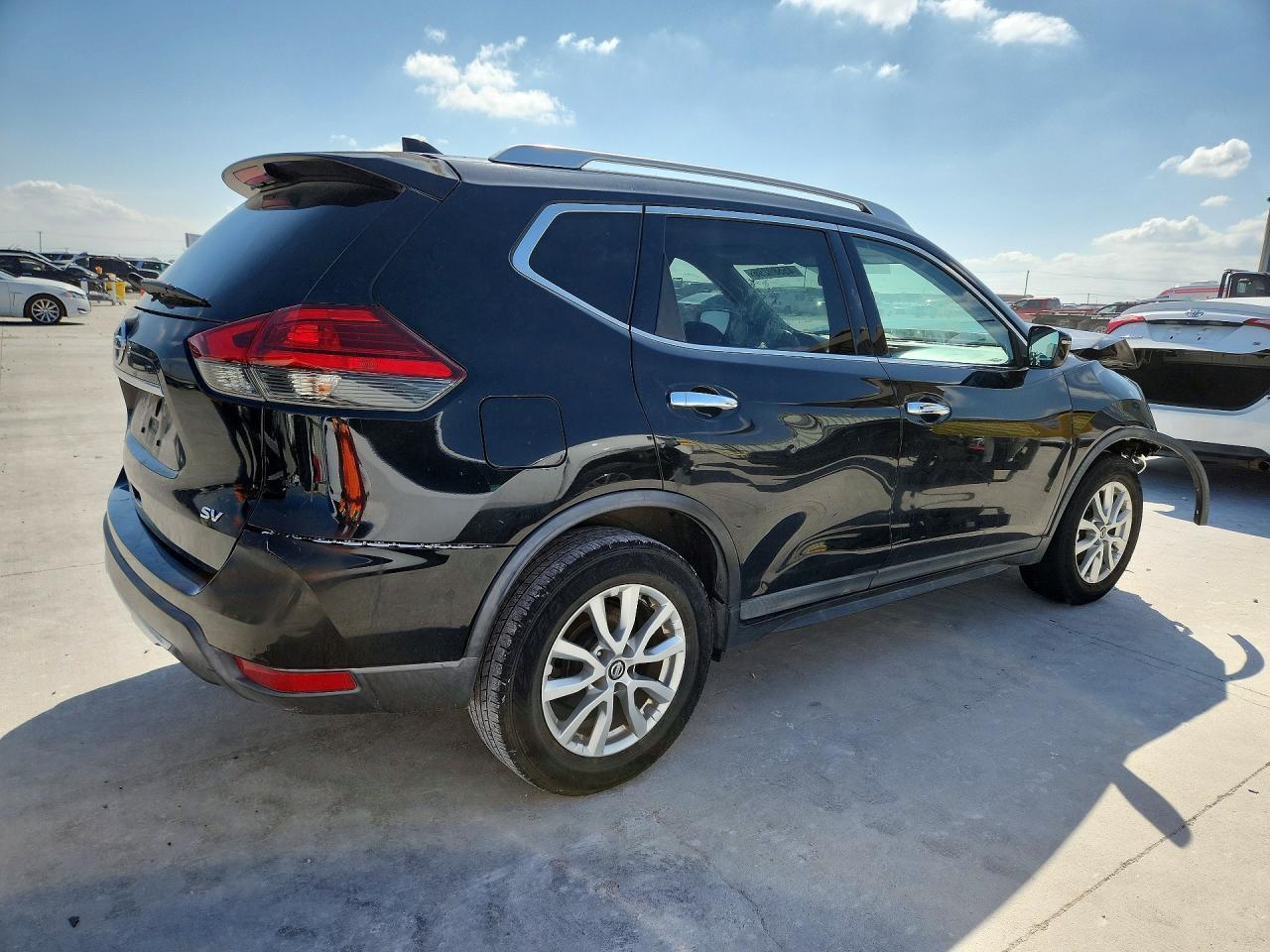 2017 Nissan Rogue Sv - zdjęcie 3