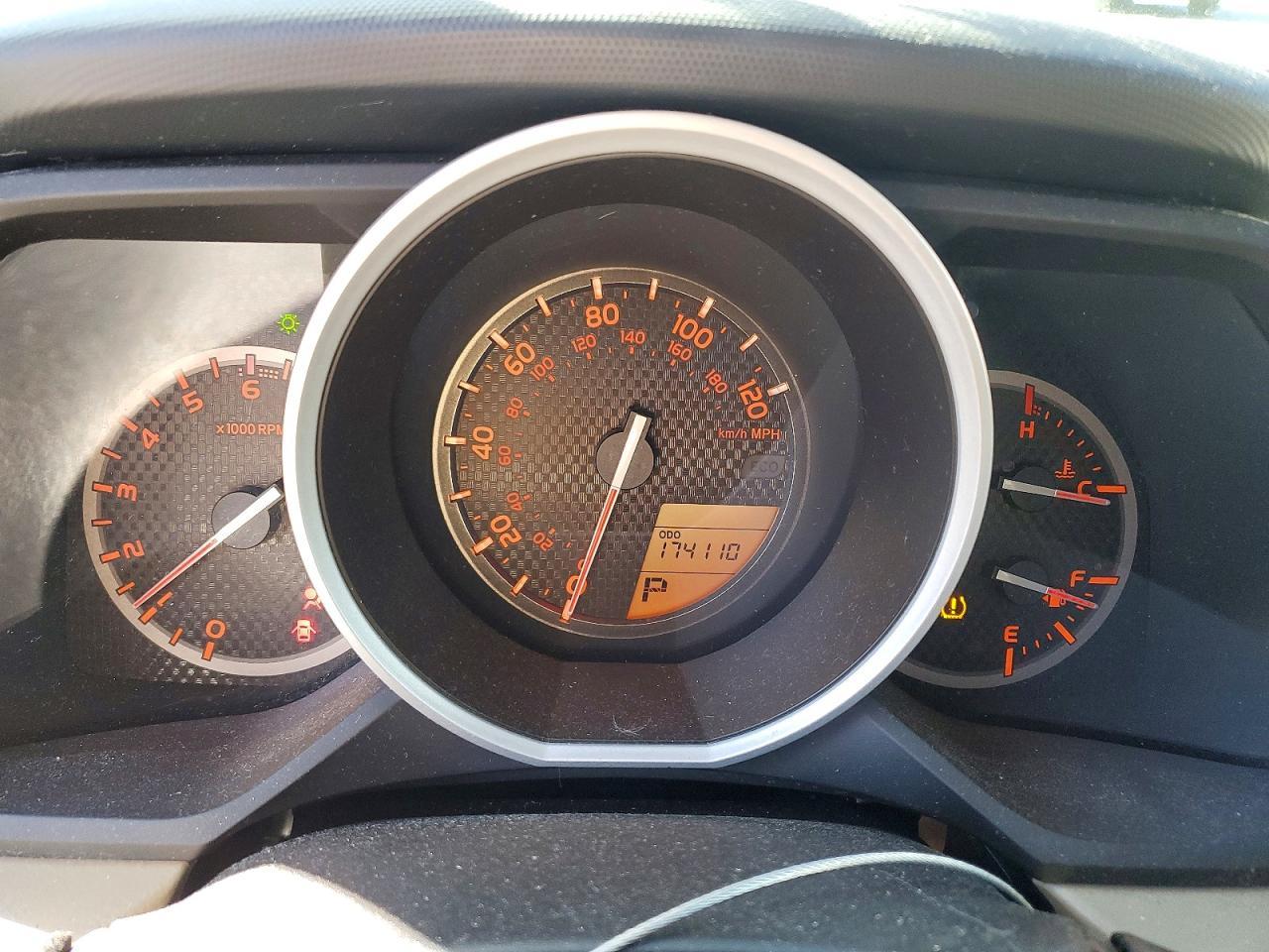 2013 Toyota 4Runner Sr5 - zdjęcie 9