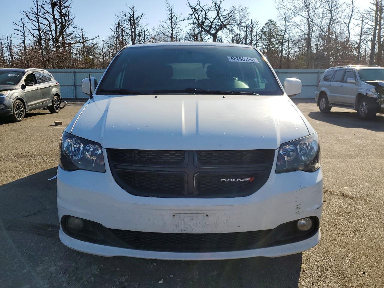 2017 Dodge Grand Caravan Gt - zdjęcie 5