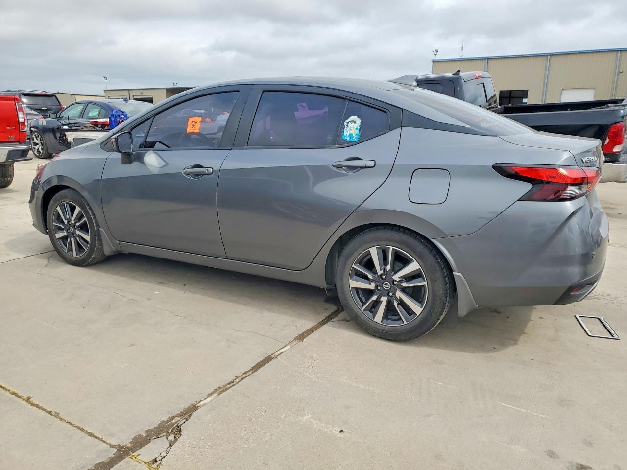 2020 Nissan Versa Sv - zdjęcie 2