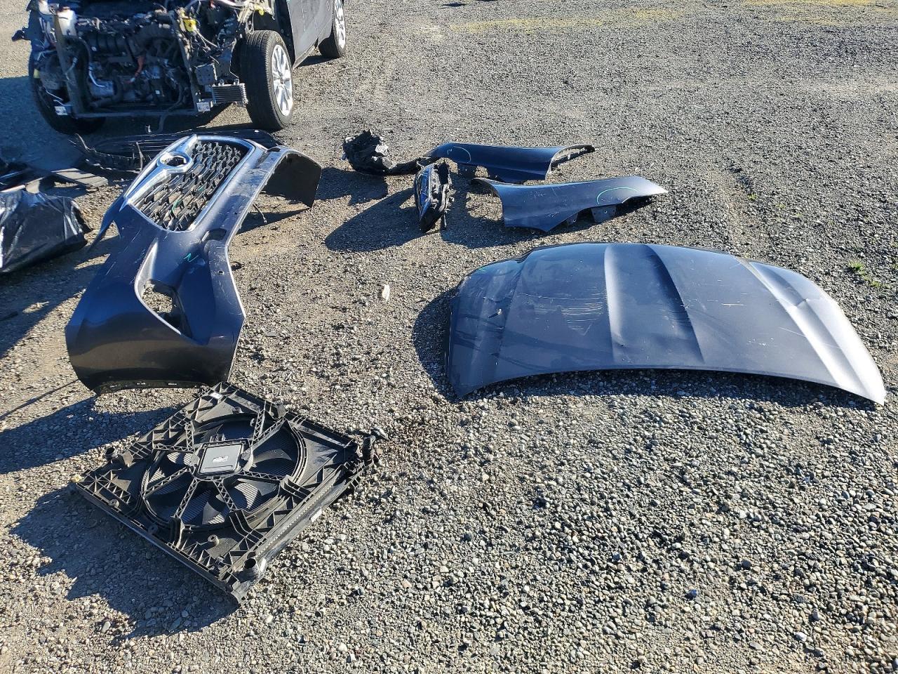 2021 Toyota Highlander Hybrid Limited - zdjęcie 13