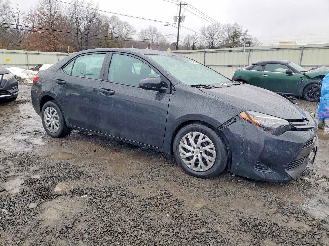 2019 Toyota Corolla Le - zdjęcie 4