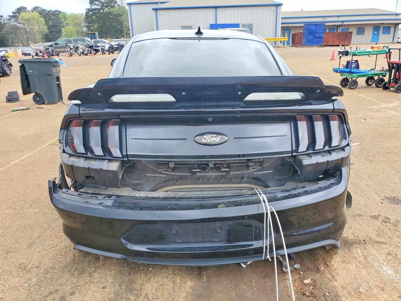2021 Ford Mustang Gt - zdjęcie 6
