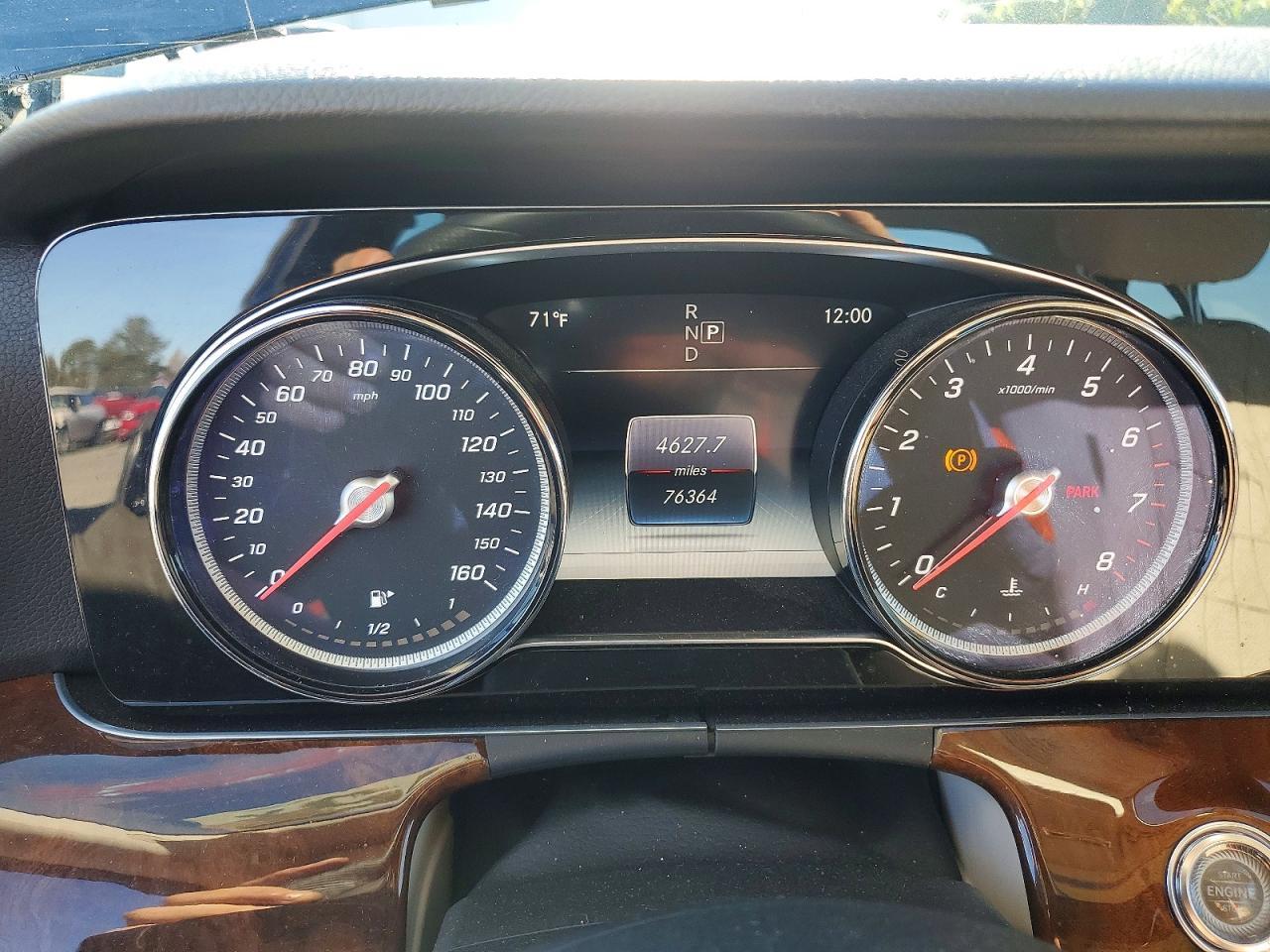 2018 Mercedes Benz E 300 - zdjęcie 9