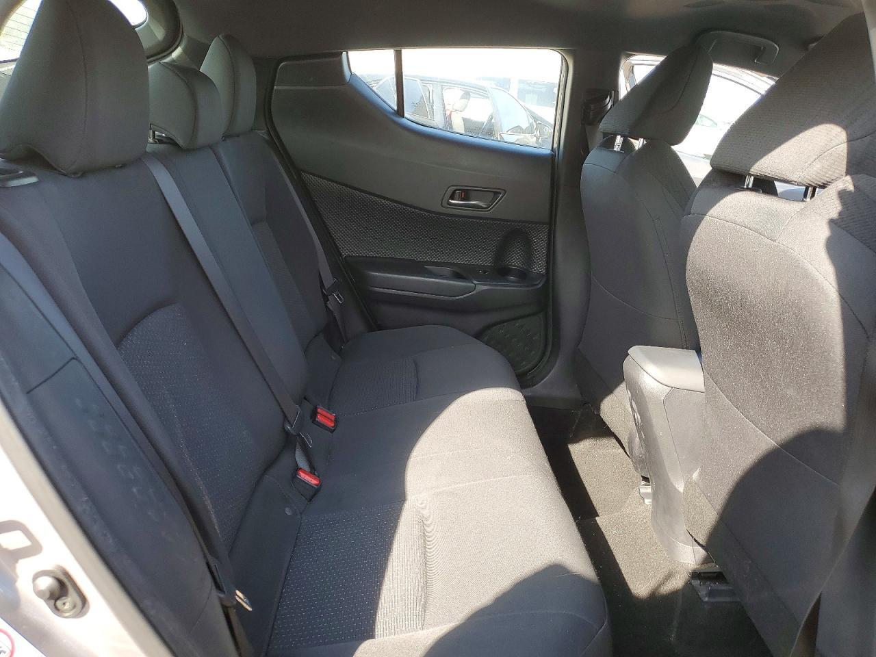 2018 Toyota C-Hr Xle - zdjęcie 10