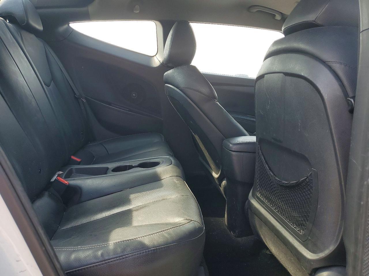 2015 Hyundai Veloster Turbo - zdjęcie 10