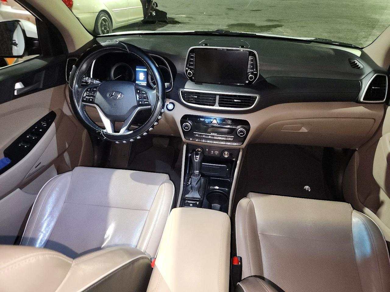 2021 Hyundai Tucson Ultimate - zdjęcie 8