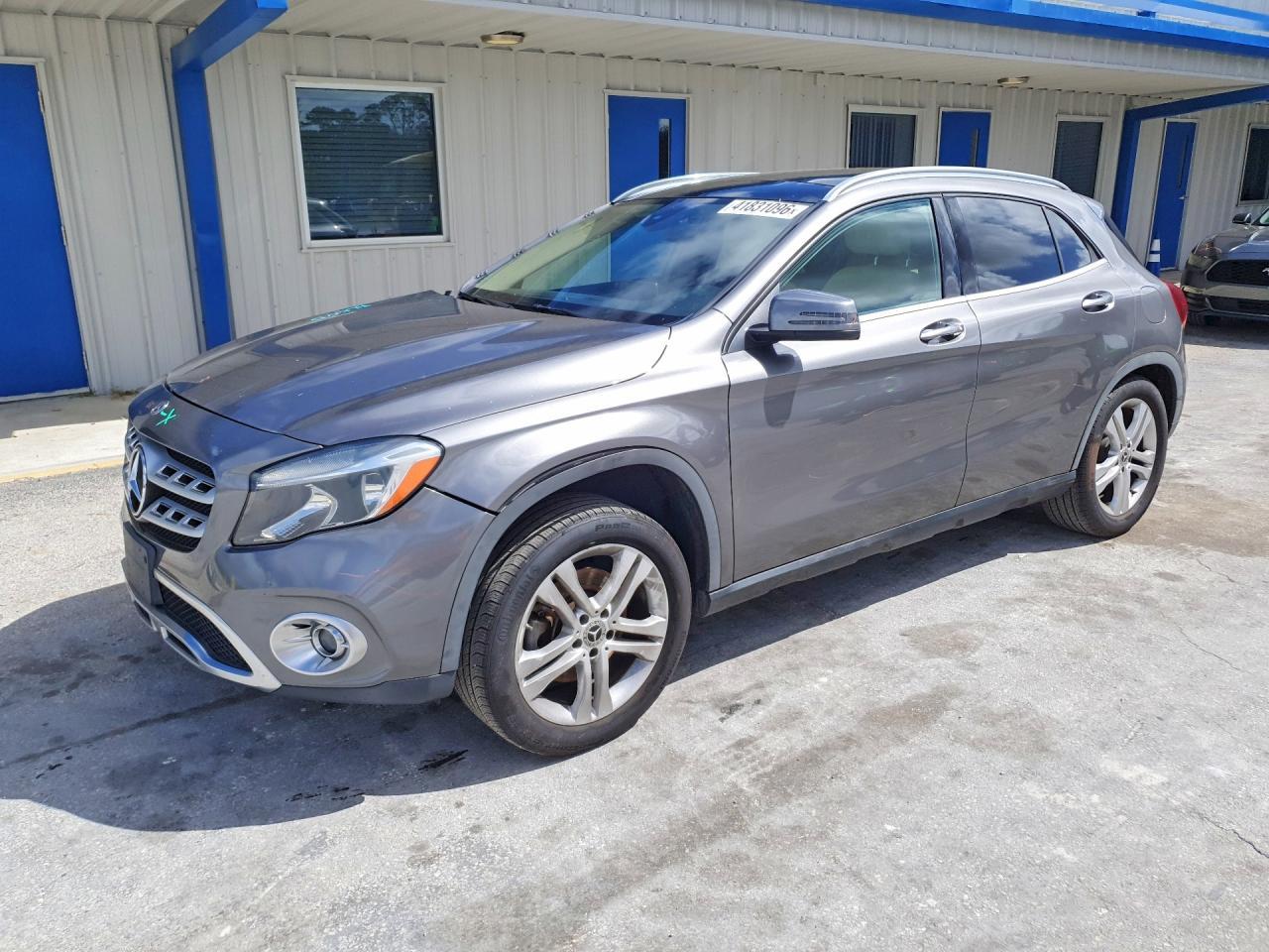 2019 Mercedes-Benz Gla 250 4Matic - zdjęcie główne