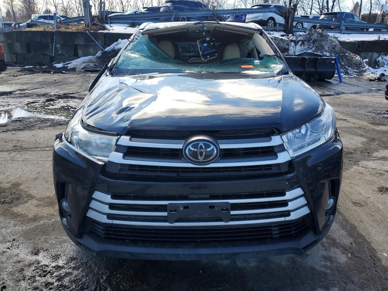 2017 Toyota Highlander Xle - zdjęcie 5