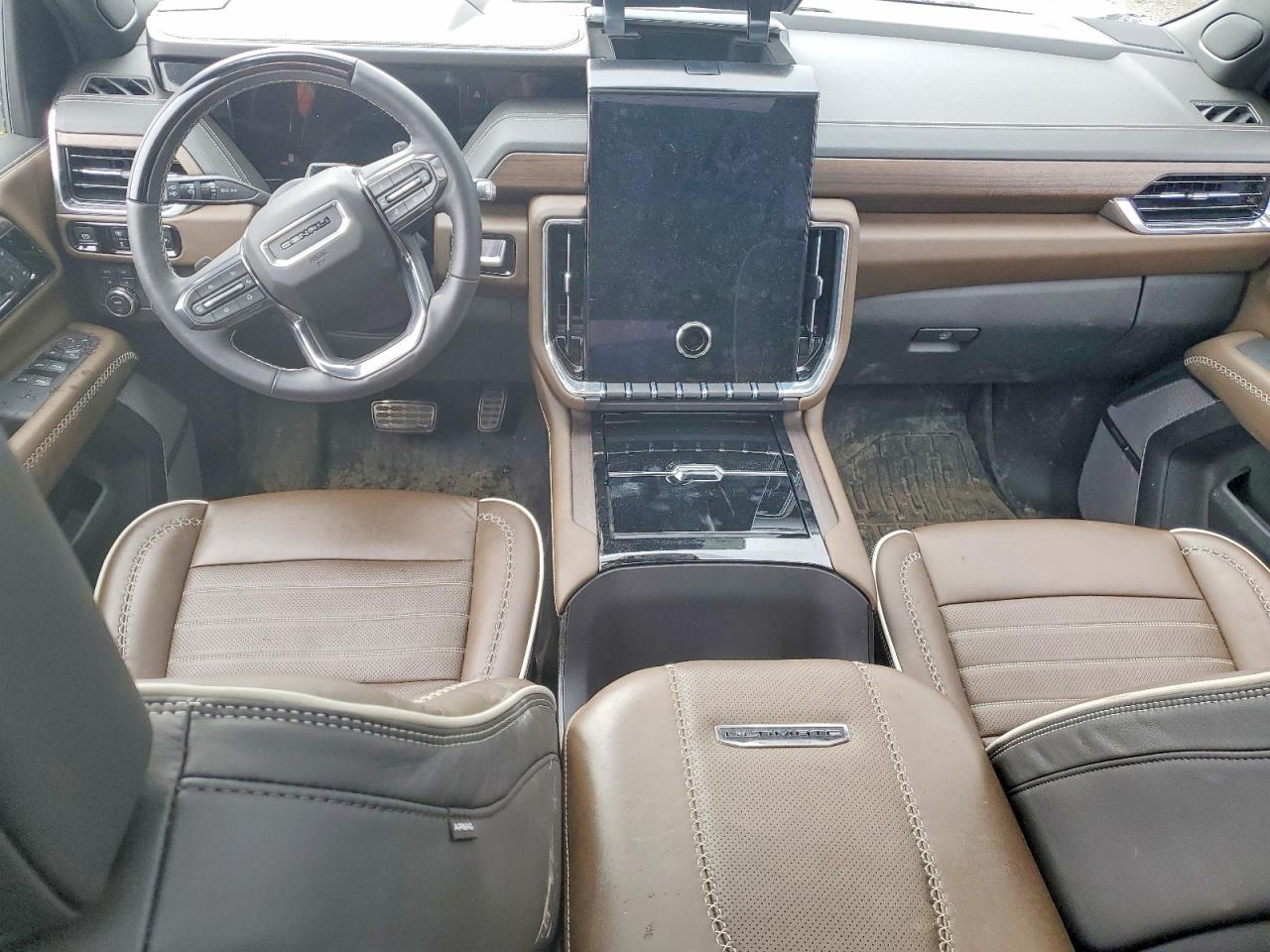 2026 GMC Yukon Xl Denali Ultimate - zdjęcie 8