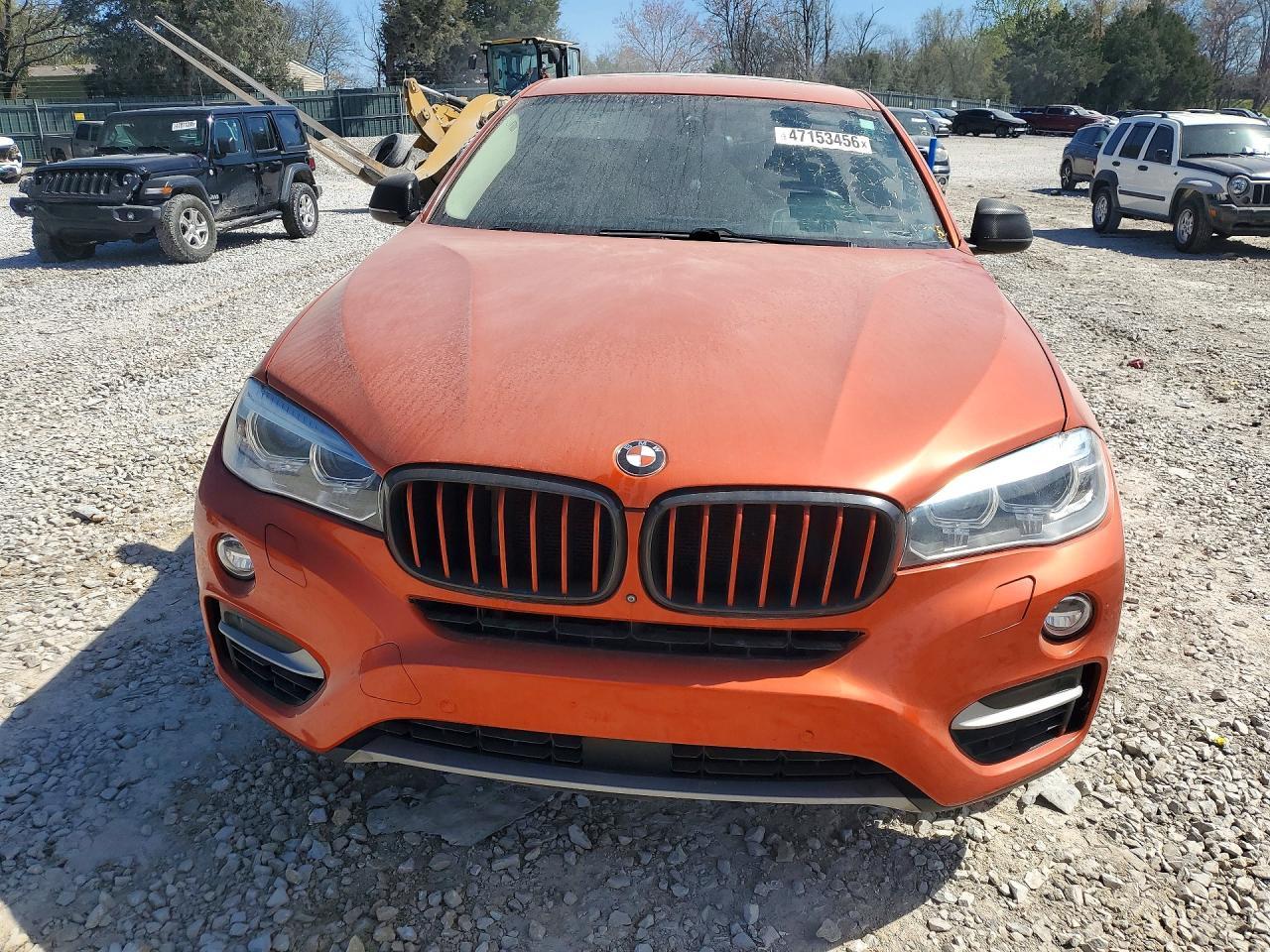 2016 BMW X6 xDrive50I - zdjęcie 5