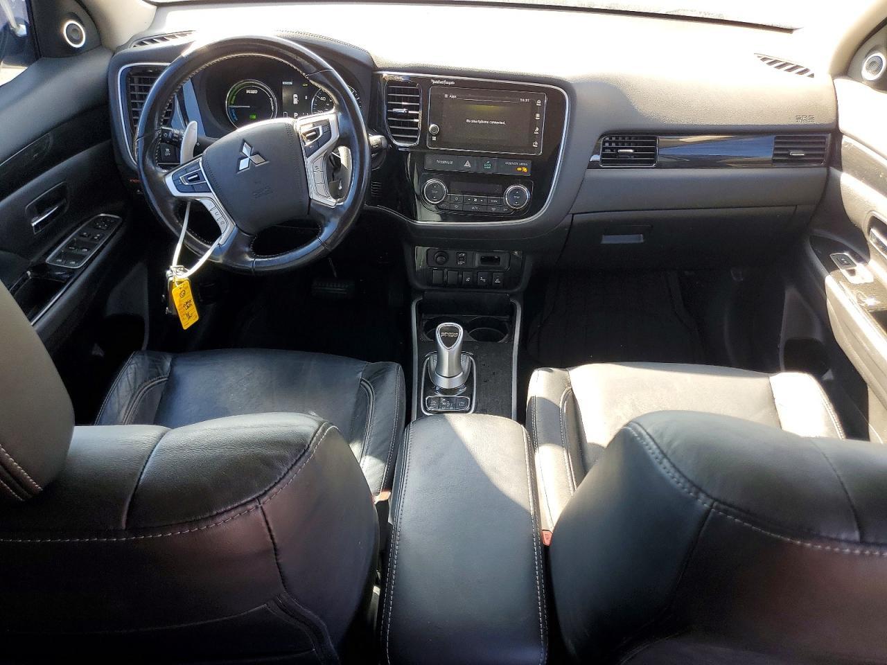 2018 Mitsubishi Outlander Se - zdjęcie 8