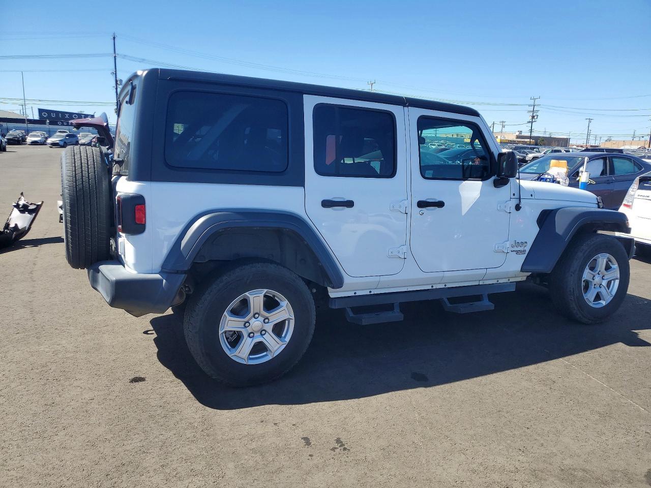 2020 Jeep Wrangler Unlimited Sport - zdjęcie 3