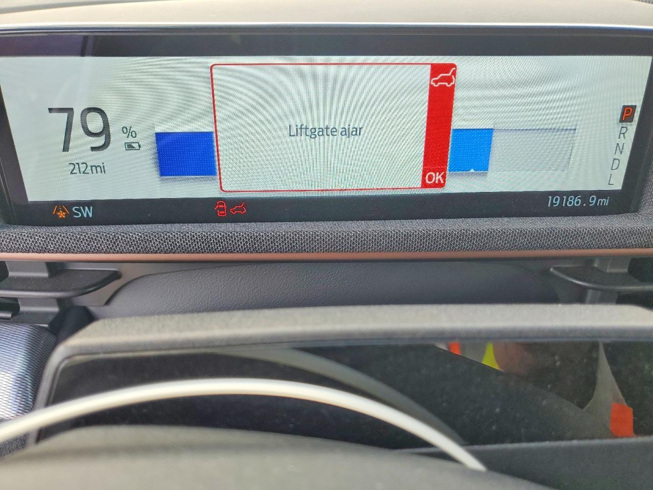 2023 Ford Mustang Mach-E Gt - zdjęcie 9