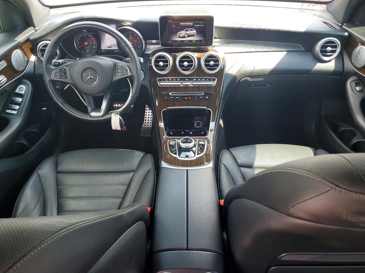 2019 Mercedes-Benz Glc 300 4Matic - zdjęcie 8