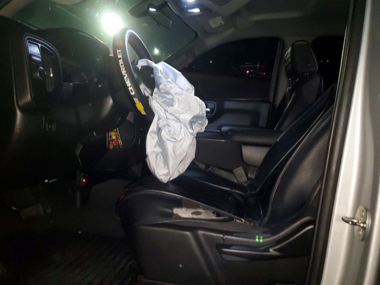 2020 Chevrolet Silverado C1500 Heavy Duty - zdjęcie 7