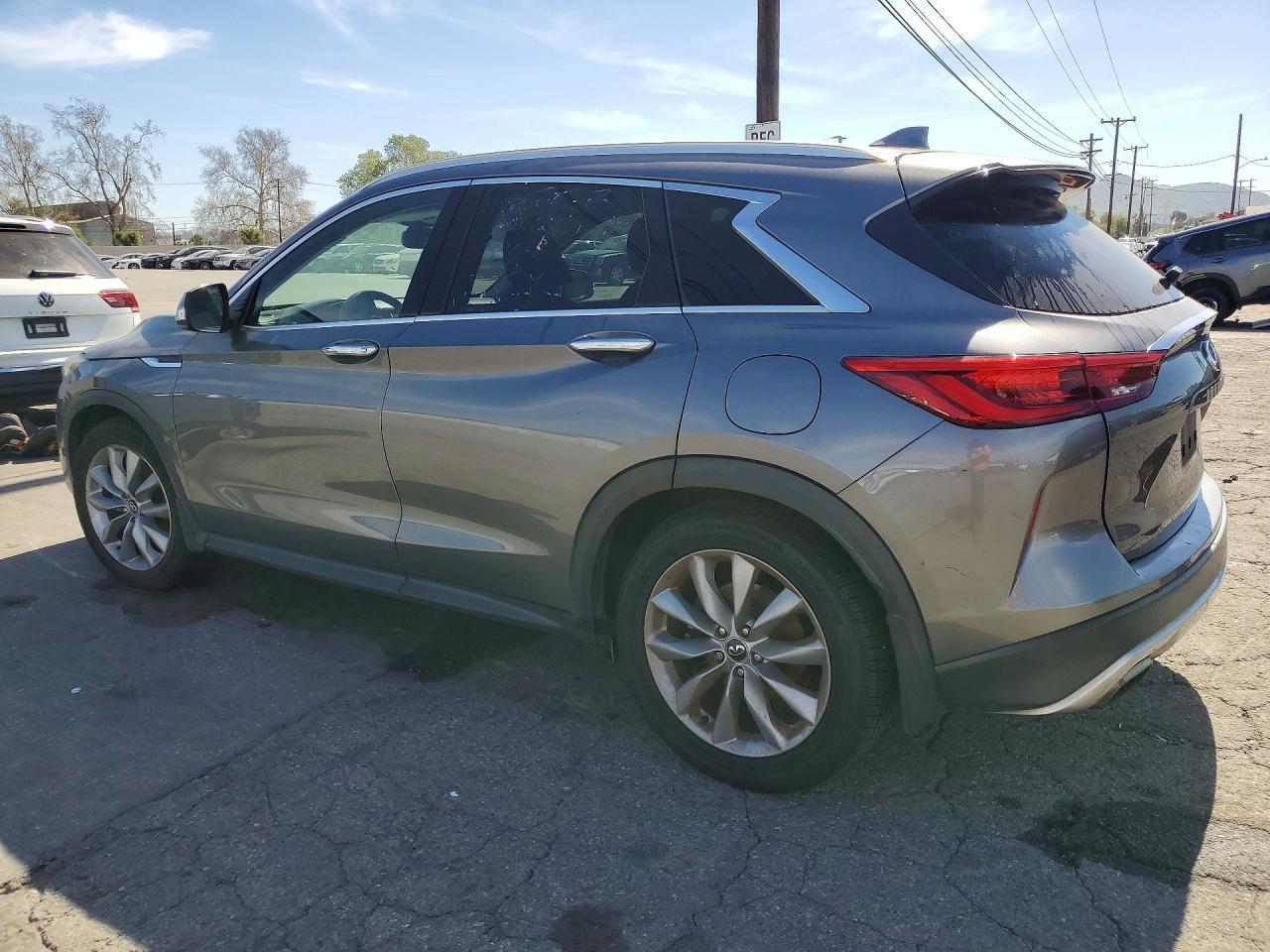 2019 Infiniti Qx50 Luxe - zdjęcie 2