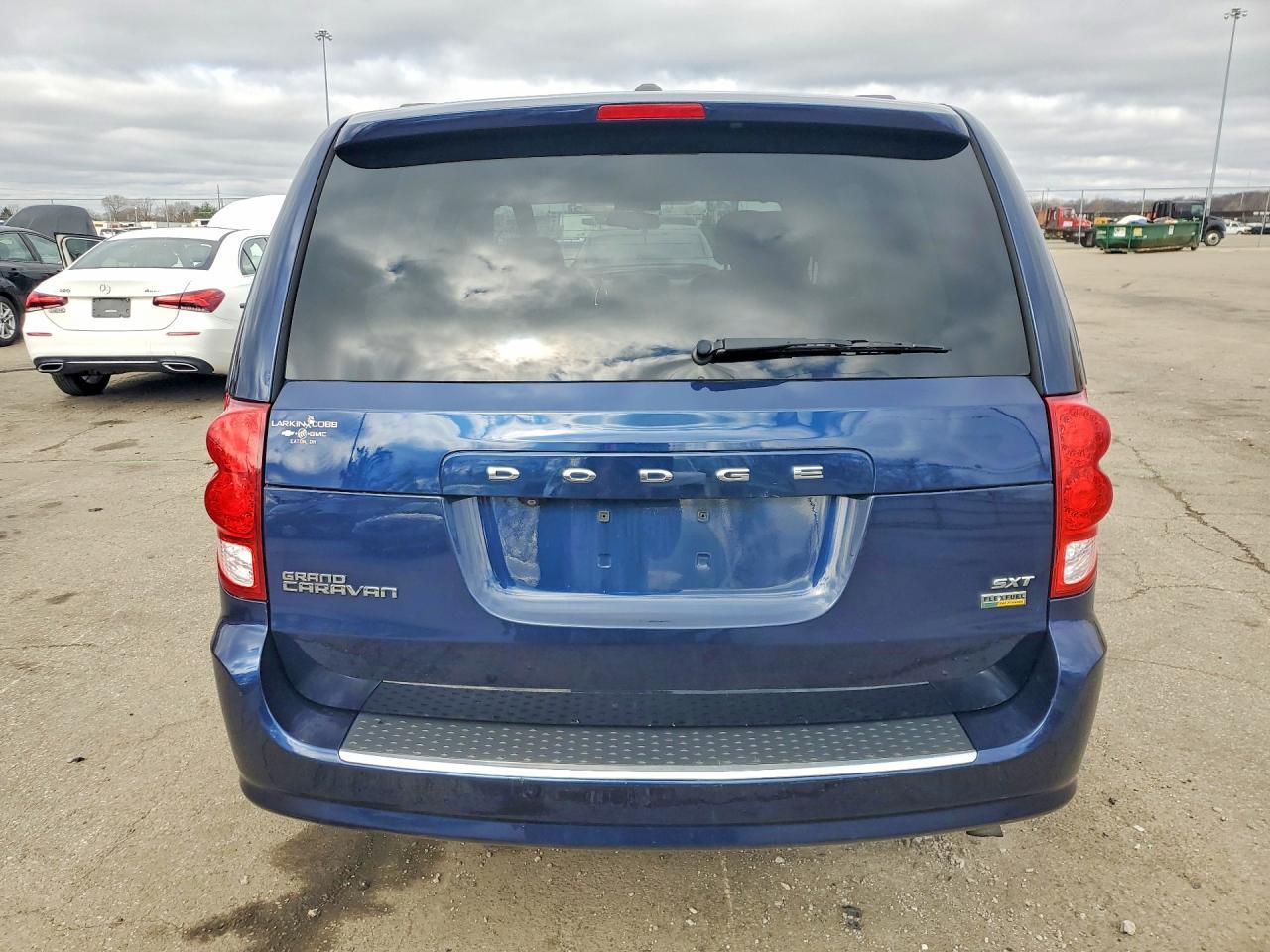 2017 Dodge Grand Caravan Sxt - zdjęcie 6