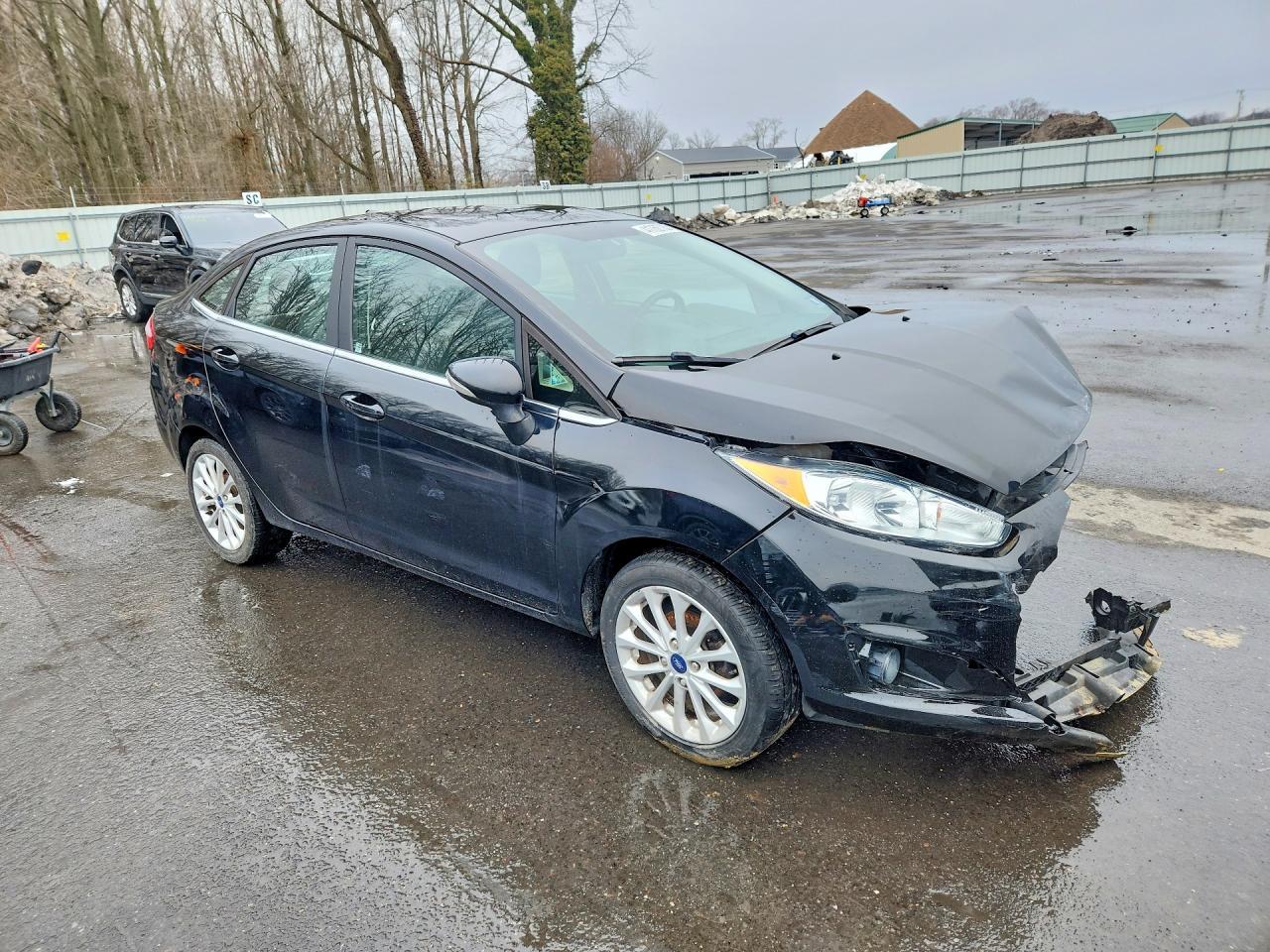 2017 Ford Fiesta Titanium - zdjęcie 4