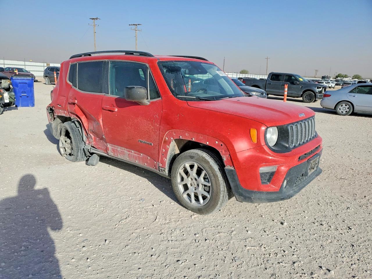 2022 Jeep Renegade Latitude - zdjęcie 4