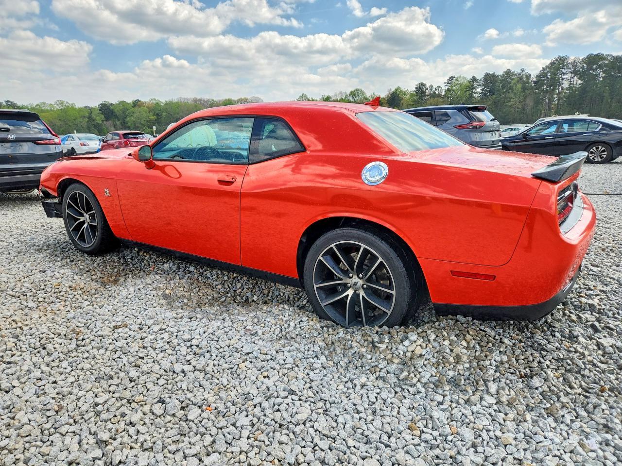 2018 Dodge Challenger R - zdjęcie 2