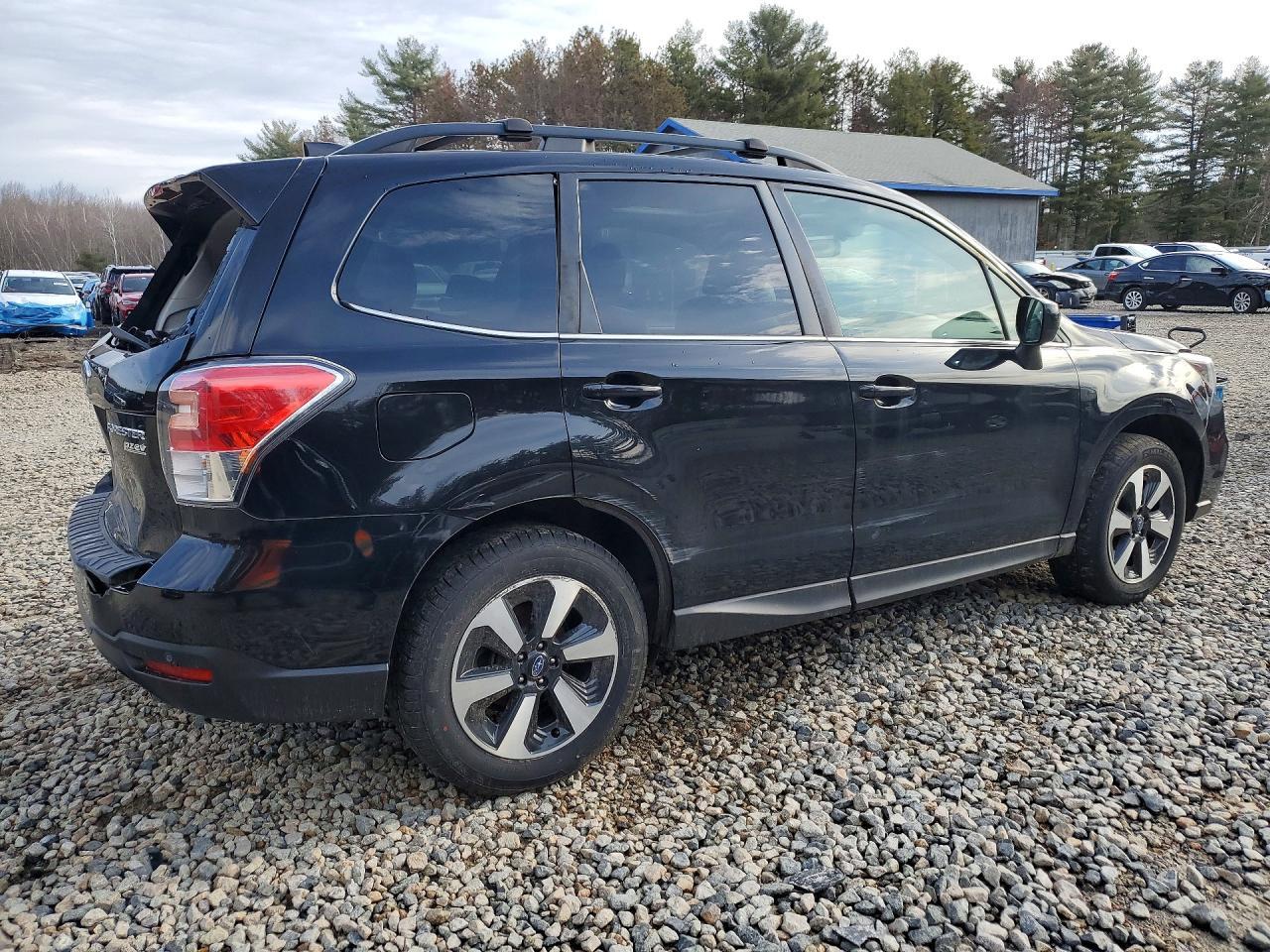 2017 Subaru Forester 2.5I Limited - zdjęcie 3