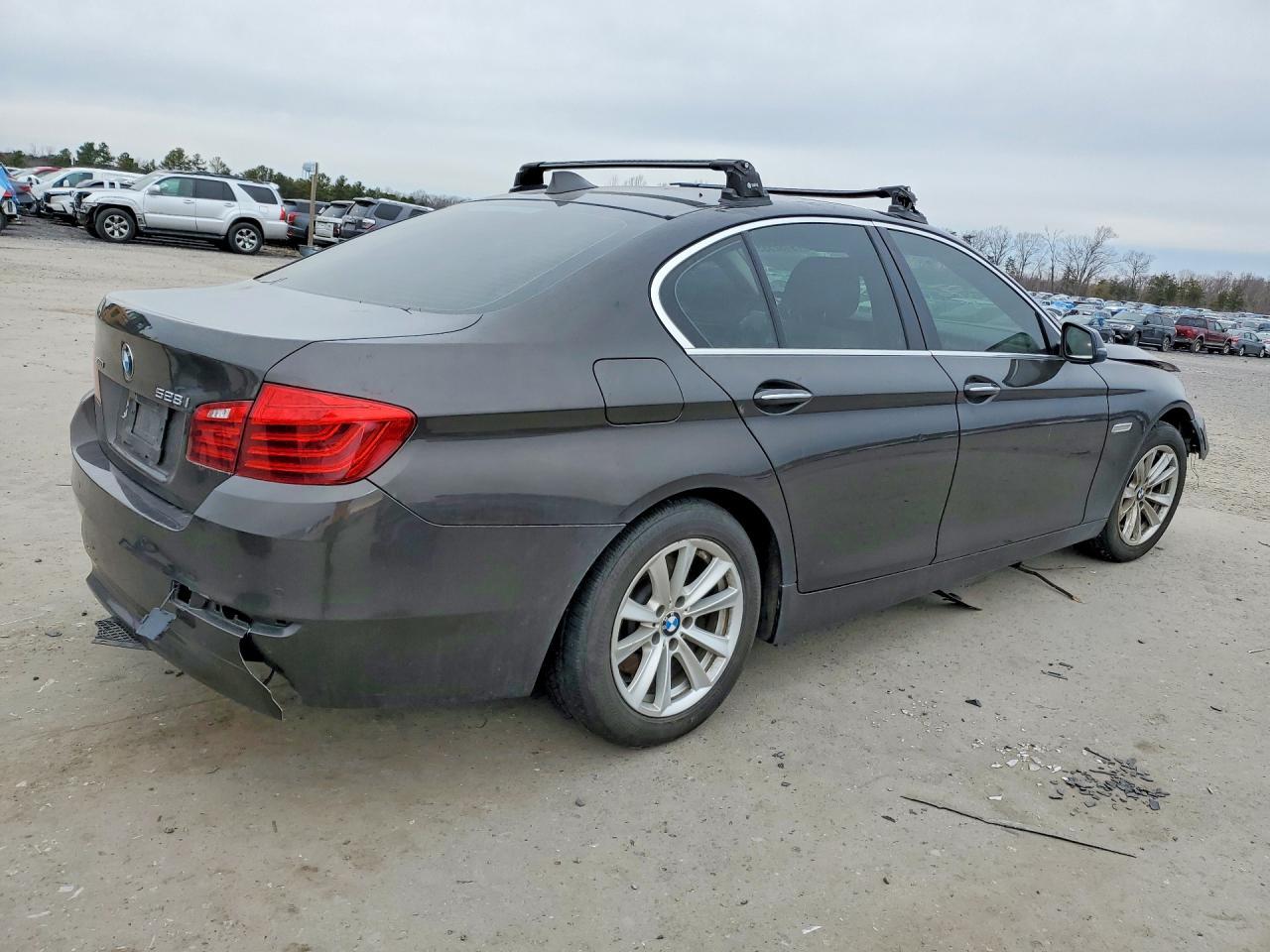 2016 BMW 528 Xi - zdjęcie 3